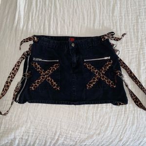 TRIPP NYC ANIMAL PRINT SKIRT